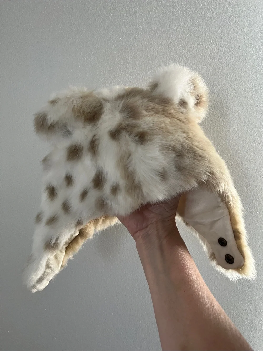 Cozy Faux Fur Animal-Ear Trapnell Hat in Cream and Tan
